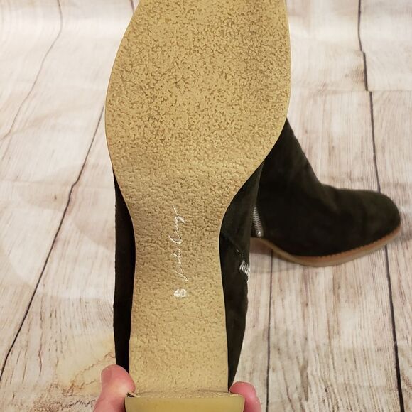 Lola Cruz - Picture 8 of 14